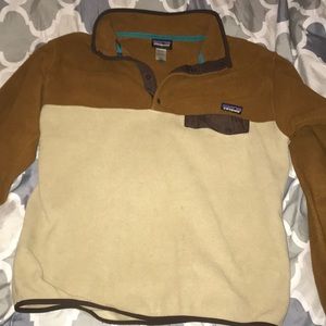 Patagonia pull over